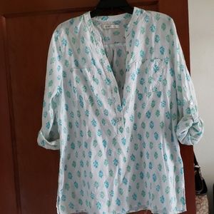 5 button pullover blouse